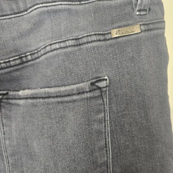 Maurices KanCan™ Black Wash Distressed Jeans – Size 18 - Picture 5 of 10